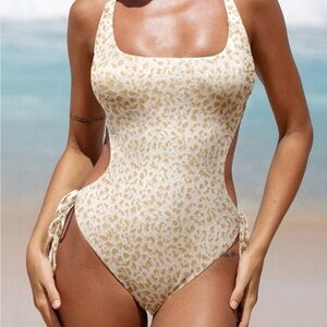 Berlook White Leopard Cross One-Piece Swimsuit